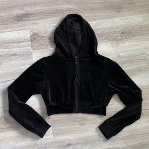 Charlotte Russe Black Velour cropped hoodie crop top Size L